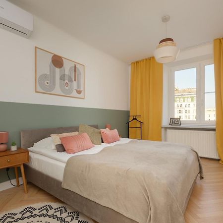 Apartment For 6 People Near Royal Baths Park By Renters Prestige Varşovia Exterior foto